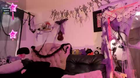 Kitty Goth  online show from October 24, 5:09 pm
