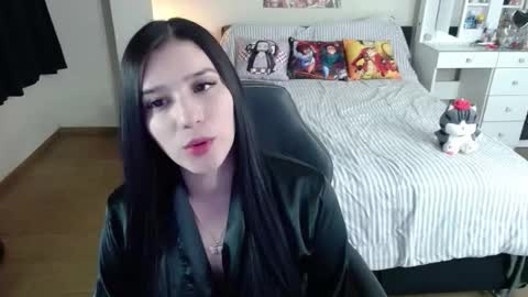 Isabel online show from November 5, 3:06 am