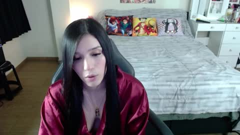 Isabel online show from April 2, 11:57 pm