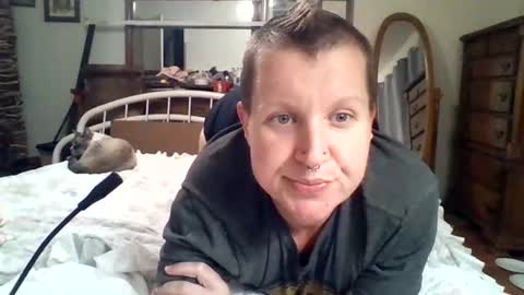 Snapshot of kittykay86 chatting on August 1, 12:26 pm Bella Blue BBW online show from August 1, 12:26 pm