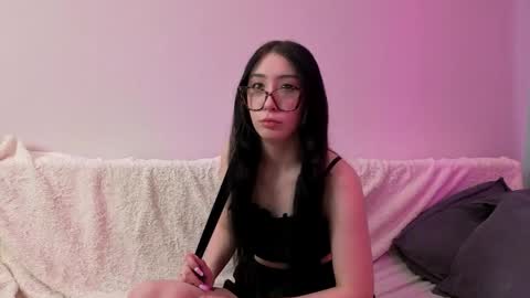 Snapshot of kittykitasss chatting on May 7, 2:33 pm wasabi online show from May 7, 2:33 pm