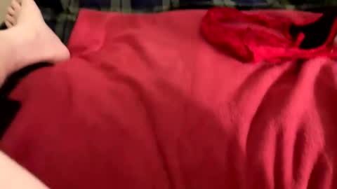 kittyneedsherdaddy online show from December 15, 10:08 am