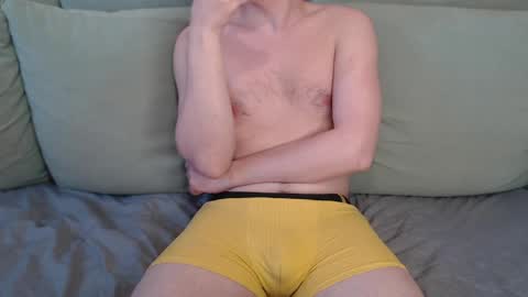 Snapshot of kittysweety_alex1 chatting on June 3, 6:13 pm kittysweety_alex1 online show from June 3, 6:13 pm