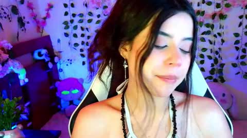 Kittyuwu  online show from November 27, 7:16 pm