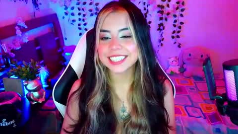 Kittyuwu  online show from February 21, 4:24 am