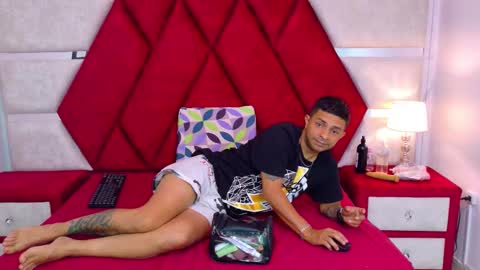 Luisa y Jairo online show from November 29, 12:19 pm