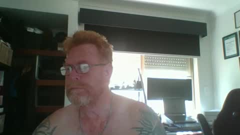 Snapshot of kiwi_boss61 chatting on October 28, 6:06 am kiwi_boss61 online show from October 28, 6:06 am