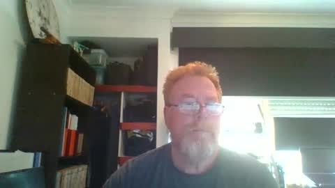 kiwi_boss61 online show from May 28, 4:43 am