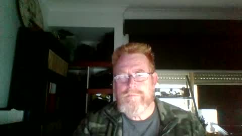 kiwi_boss61 online show from May 28, 11:46 pm