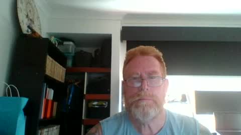 kiwi_boss61 online show from July 9, 5:33 am