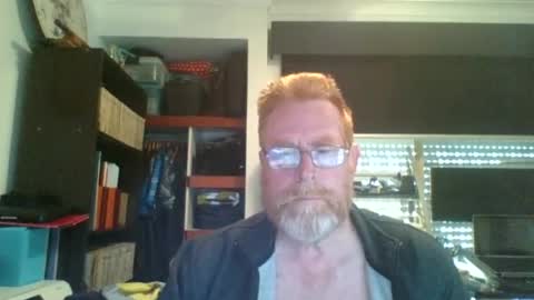 kiwi_boss61 online show from July 13, 3:09 am