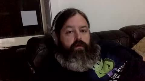 Snapshot of kiwiabroad2620 chatting on December 28, 2:42 pm Kiwiabroad online show from December 28, 2:42 pm