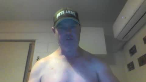 kiwiguy19773 online show from January 22, 9:13 am