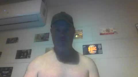 kiwiguy19773 online show from October 22, 6:02 am