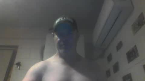 kiwiguy19773 online show from April 3, 8:34 am