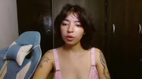 Snapshot of kiyusweetcrazy chatting on June 12, 1:48 am kiyu online show from June 12, 1:48 am