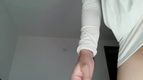 Snapshot of klariiz09 chatting on May 17, 9:22 pm klariiz09 online show from May 17, 9:22 pm
