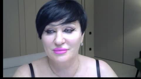 kleo901854860422 online show from April 25, 7:00 pm