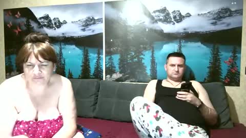 Kleosnow online show from October 31, 9:05 pm