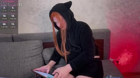 Snapshot of klin_miller chatting on February 28, 11:45 pm Klin online show from February 28, 11:45 pm