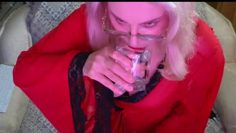 ALYONA online show from May 7, 11:54 pm