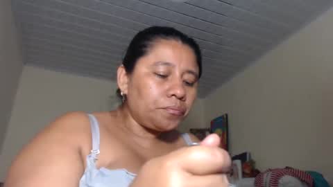 Snapshot of kloe_boobs chatting on February 10, 7:26 am Kloe online show from February 10, 7:26 am