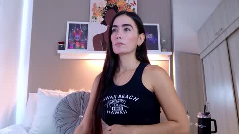 Kloe Coper online show from December 17, 4:35 pm