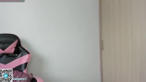 Camila Reyes online show from April 14, 1:39 pm