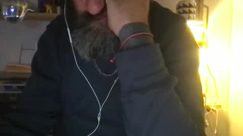 knicker76 online show from March 25, 7:20 pm