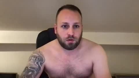 hugo online show from December 1, 11:54 pm