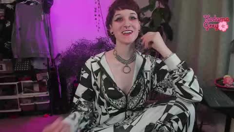 Kodama Grey online show from January 14, 2:50 am