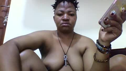 koffi639202 online show from April 22, 6:27 am