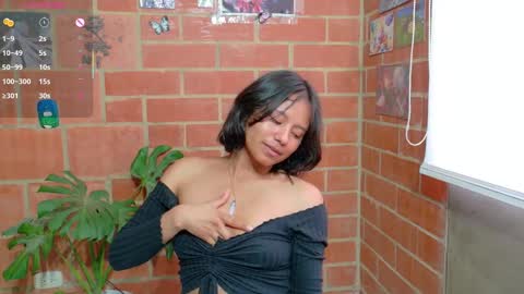 Snapshot of komatsu_ chatting on March 11, 11:48 pm  Komatsu Lilith online show from March 11, 11:48 pm
