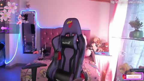 Snapshot of konan_atsuko1 chatting on September 26, 2:21 pm konan_atsuko1 online show from September 26, 2:21 pm