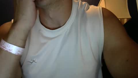 Snapshot of koolchillfun chatting on December 8, 6:17 pm koolchillfun online show from December 8, 6:17 pm