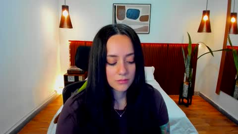 Kora Shadow online show from February 19, 6:15 pm