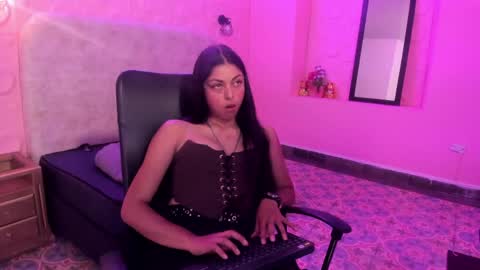 Snapshot of kore_kim chatting on March 31, 3:52 am Kore online show from March 31, 3:52 am