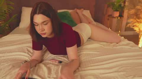 koripaul_ online show from April 16, 5:41 am