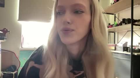 Ariela online show from June 5, 3:29 pm