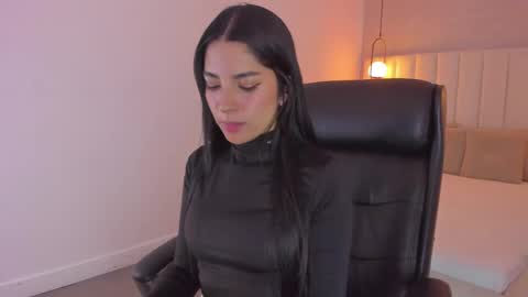 K O S M I C online show from February 10, 12:29 pm