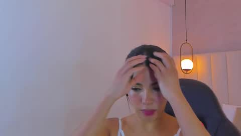 K O S M I C online show from February 5, 1:38 pm