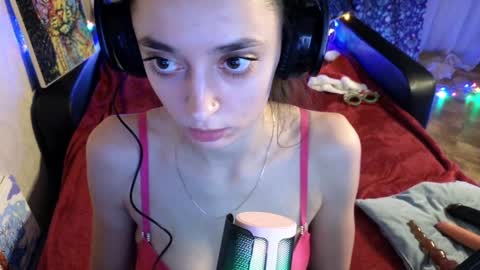 Gal online show from December 29, 1:38 pm