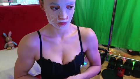 Gal online show from April 19, 7:29 am