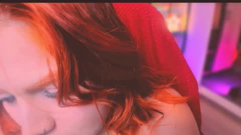 Khloe online show from February 18, 4:08 am