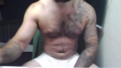 Snapshot of kralos13 chatting on May 16, 10:12 am kralos13 online show from May 16, 10:12 am