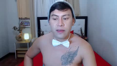 Snapshot of kramerfoxx chatting on December 10, 4:27 pm Kramer online show from December 10, 4:27 pm