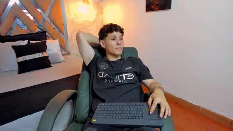 Kraven online show from October 31, 3:18 am