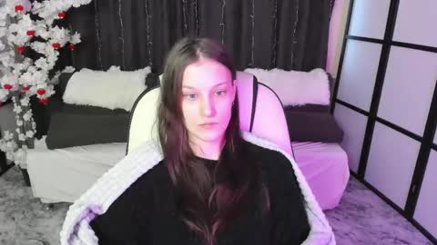 krisdoeil online show from February 12, 2:28 am