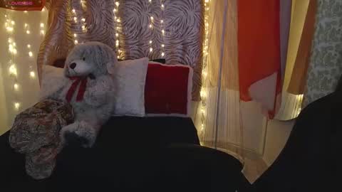 Snapshot of krishnaveni435486 chatting on December 22, 12:57 pm Krish online show from December 22, 12:57 pm