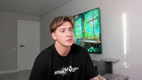 Snapshot of krishort chatting on February 24, 8:56 am krishort online show from February 24, 8:56 am